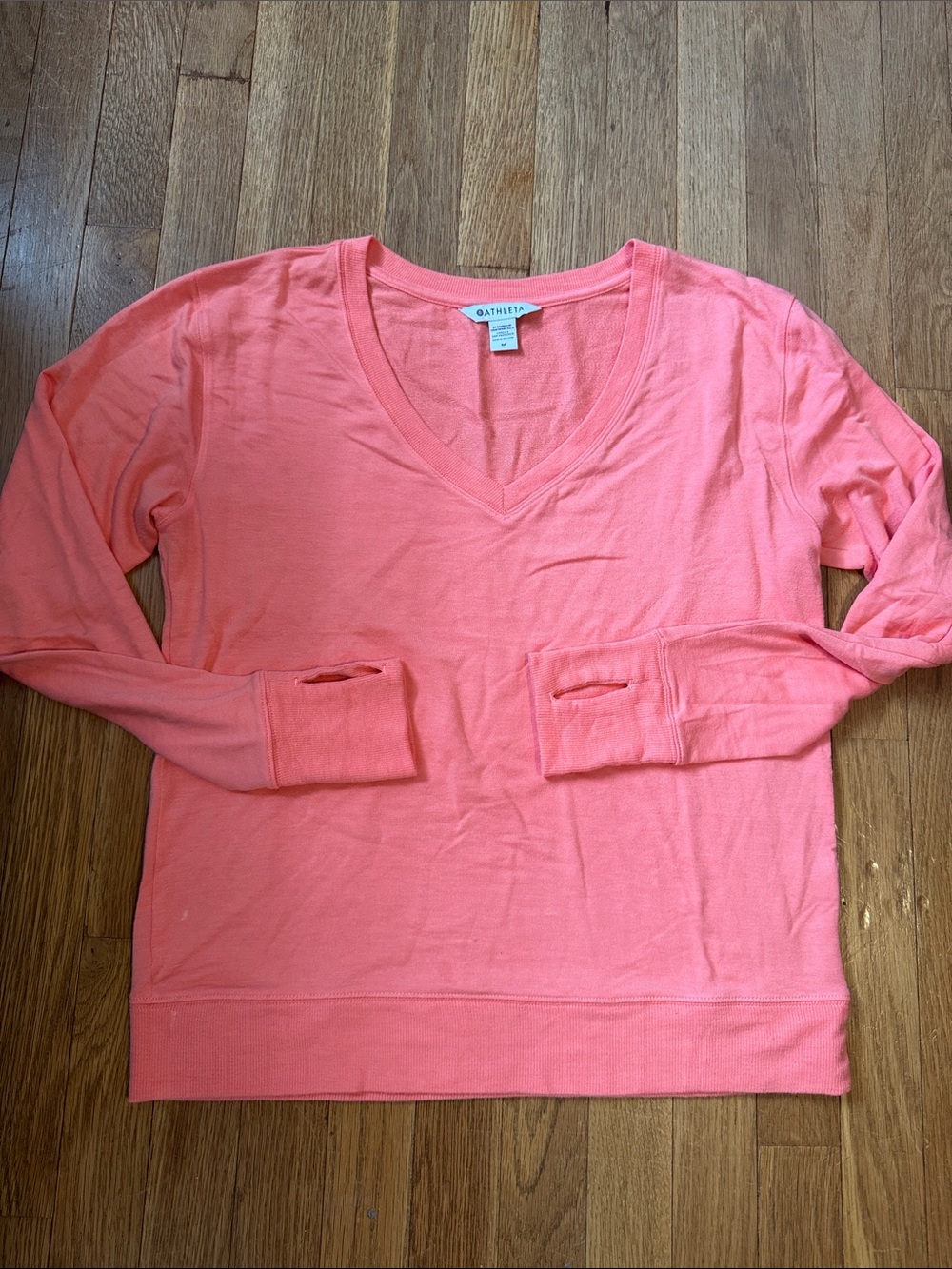 Athleta Coral Pink V-Neck Lightweight Pullover M